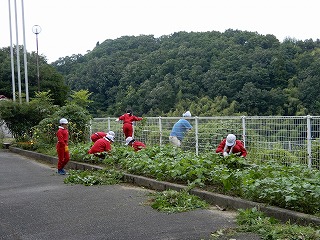 ８月奉仕