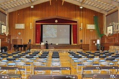 発表１