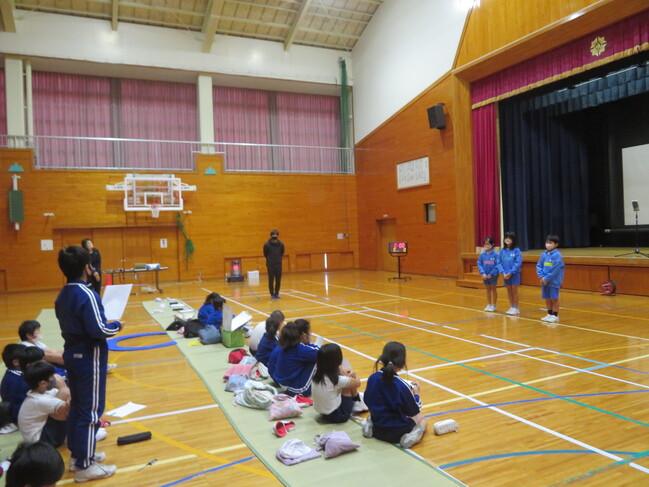 中学年５