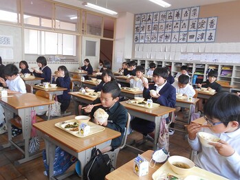 給食１