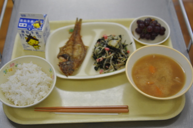 給食