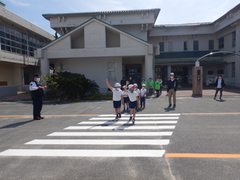 横断歩道