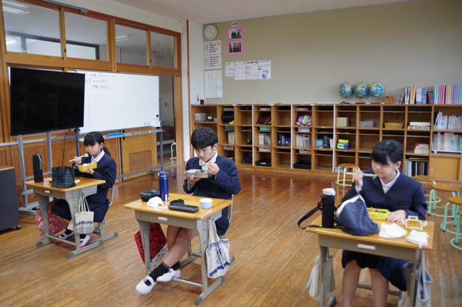 おべんとう３
