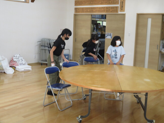 つくえいす