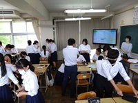 世２