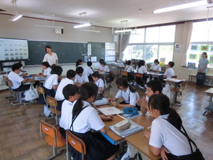 公開日