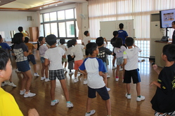 色別会