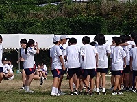 ５