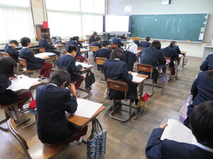 県学調