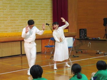 活動
