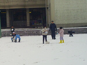 雪遊び