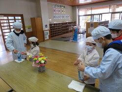 給食