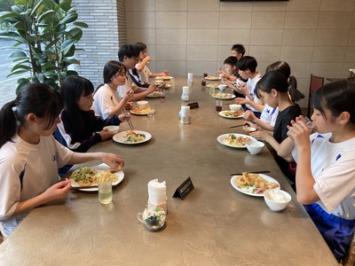 食事風景