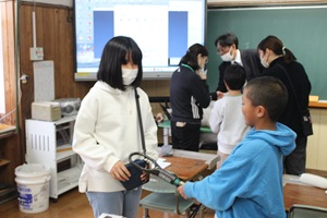 税関