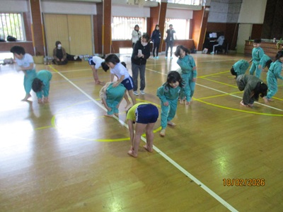 交流