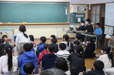 児童総会