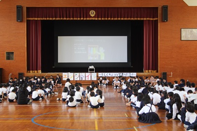 児童総会