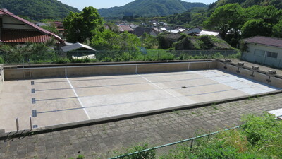 プール