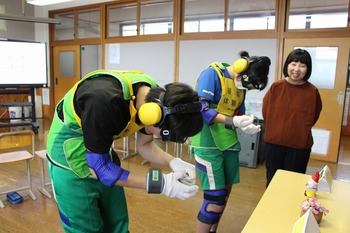 あ